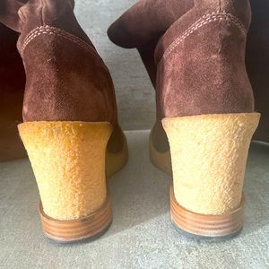 TOD’S Suede Boots